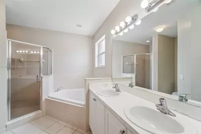 3691 NE 4th St, Homestead, FL 33033 - Photo 14