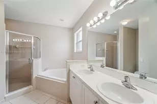 3691 NE 4th St, Homestead, FL 33033 - Photo 14