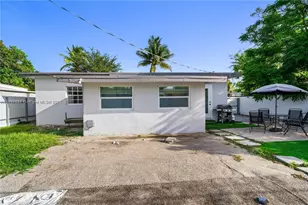 315 NW 106th St, Miami, FL 33150 - Photo 32