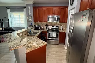 6580 Catalina Ln, Tamarac, FL 33321 - Photo 4