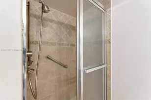 1000 Quayside Terrace, Miami, FL 33138 - Photo 16