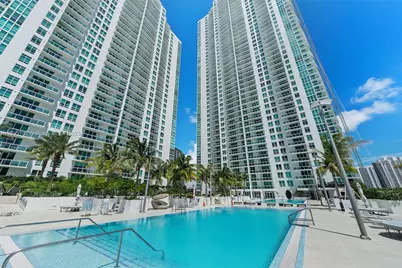 950 Brickell Bay Dr #1509, Miami, FL 33131 - Photo 1
