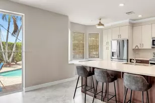 214 La Costa Ct, Weston, FL 33326 - Photo 8