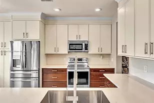 214 La Costa Ct, Weston, FL 33326 - Photo 12