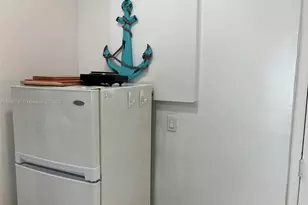 335 Ocean Dr, Miami Beach, FL 33139 - Photo 12