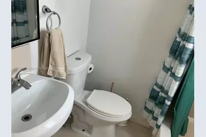 335 Ocean Dr #306, Miami Beach, FL 33139 - Photo 14