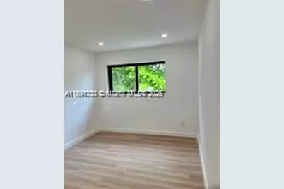 7535 NE 2nd Ct #4, Miami, FL 33138 - Photo 14