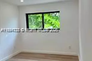 7535 NE 2nd Ct, Miami, FL 33138 - Photo 14