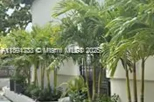 7535 NE 2nd Ct, Miami, FL 33138 - Photo 38