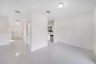 949 NE 41st Ave, Homestead, FL 33033 - Photo 16