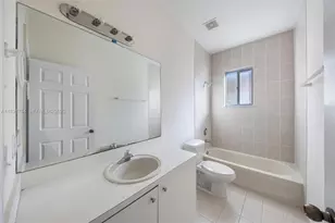 949 NE 41st Ave, Homestead, FL 33033 - Photo 32