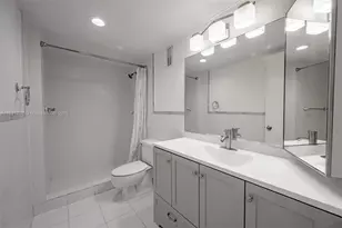 1300 NE Miami Gardens Dr, Miami, FL 33179 - Photo 16