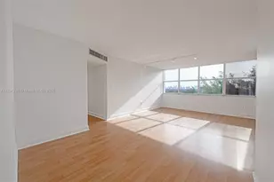 1300 NE Miami Gardens Dr, Miami, FL 33179 - Photo 2