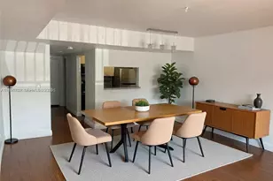 250 NW 107th Ave, Miami, FL 33172 - Photo 2