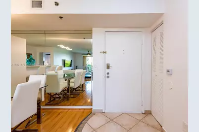 19801 E Country Club Dr #4501, Aventura, FL 33180 - Photo 4