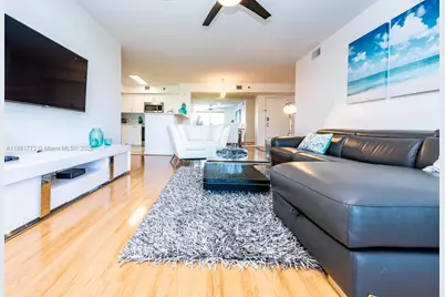 19801 E Country Club Dr #4501, Aventura, FL 33180 - Photo 12