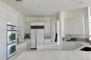 3030 NE 42nd St, Fort Lauderdale, FL 33308 - Photo 16