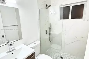 7435 Byron Ave, Miami Beach, FL 33141 - Photo 10