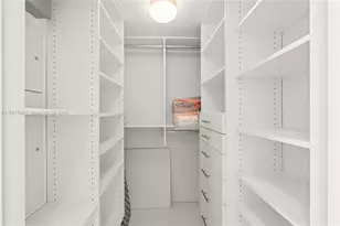 485 Brickell Ave, Miami, FL 33131 - Photo 38