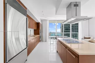 485 Brickell Ave, Miami, FL 33131 - Photo 12