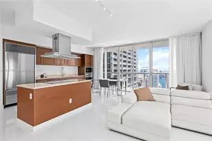 485 Brickell Ave, Miami, FL 33131 - Photo 10