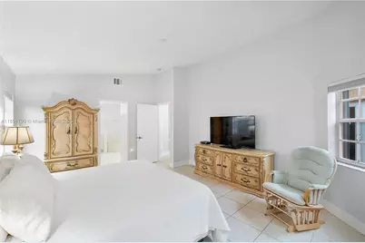 10350 SW 166th Ct, Miami, FL 33196 - Photo 24