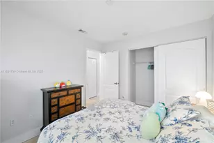 10350 SW 166th Ct, Miami, FL 33196 - Photo 12