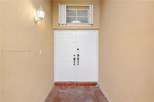 10350 SW 166th Ct, Miami, FL 33196 - Photo 4