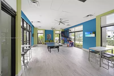 8167 NW 41st St #E-203, Doral, FL 33166 - Photo 44