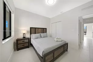 8167 NW 41st St, Doral, FL 33166 - Photo 26