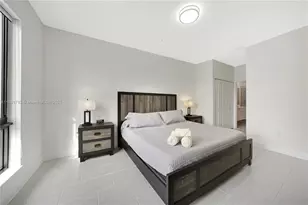 8167 NW 41st St, Doral, FL 33166 - Photo 12