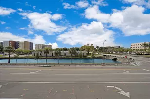 8167 NW 41st St, Doral, FL 33166 - Photo 22