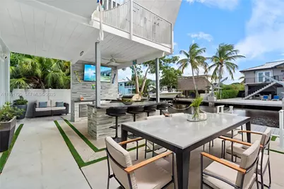 25 N Blackwater Ln, Key Largo, FL 33037 - Photo 4