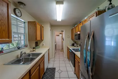 1076 Park Dr, Other City - In The State Of Florida, FL 33935 - Photo 14