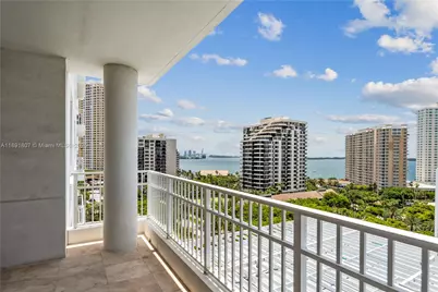 701 Brickell Key Blvd #1411, Miami, FL 33131 - Photo 2