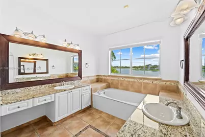 14391 NW 83rd Ave, Miami Lakes, FL 33016 - Photo 18