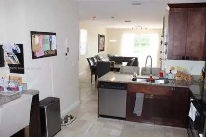 3678 San Simeon Cir, Weston, FL 33331 - Photo 22