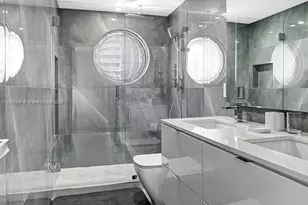 1000 Island Blvd, Aventura, FL 33160 - Photo 38