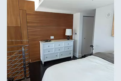 41 SE 5th St #2302, Miami, FL 33131 - Photo 12