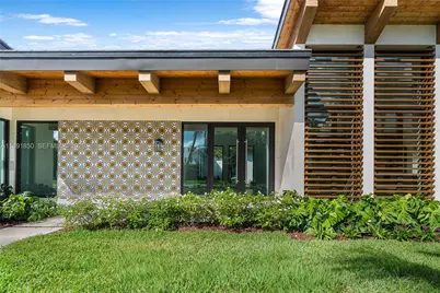 6716 San Vicente St, Coral Gables, FL 33146 - Photo 8