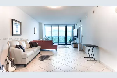 601 NE 36th St #2206, Miami, FL 33137 - Photo 2