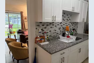 1100 NE 1st Ct #120, Hallandale Beach, FL 33009 - Photo 8