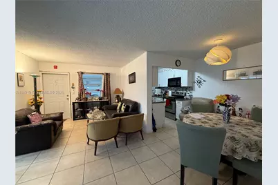 1100 NE 1st Ct #120, Hallandale Beach, FL 33009 - Photo 4