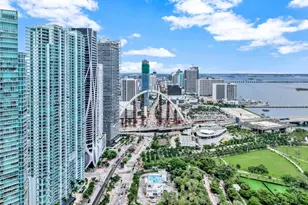 900 Biscayne Blvd, Miami, FL 33132 - Photo 2