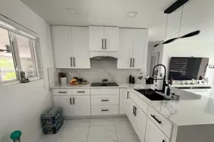 198 E Browning Dr, West Palm Beach, FL 33406 - Photo 12