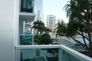 31 SE 5th St, Miami, FL 33131 - Photo 24