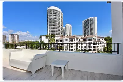 3500 Island Blvd #DPH01, Aventura, FL 33160 - Photo 44