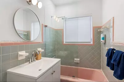 7721 Harding Ave #8, Miami Beach, FL 33141 - Photo 14