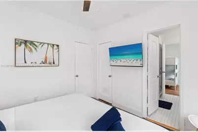 7721 Harding Ave #4, Miami Beach, FL 33141 - Photo 12