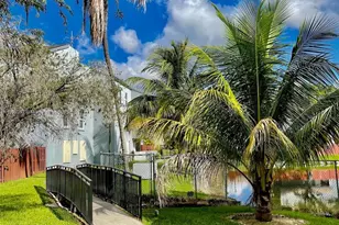 1725 W 60th St, Hialeah, FL 33012 - Photo 4